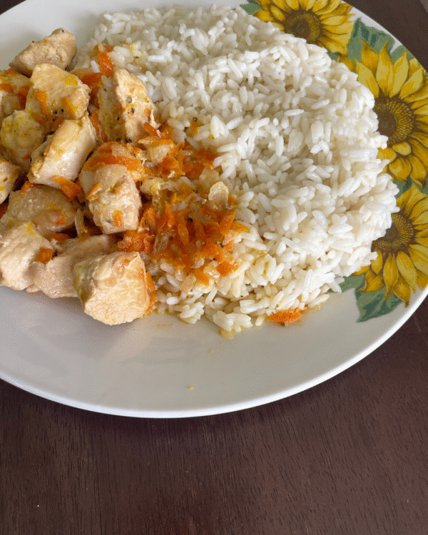 Creamy Chicken Breast with Rice - Image 2